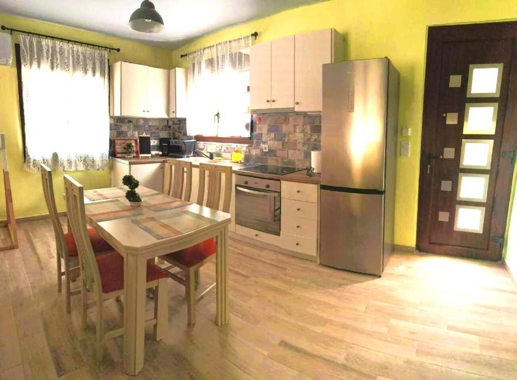 River House Wolos Zewnętrze zdjęcie